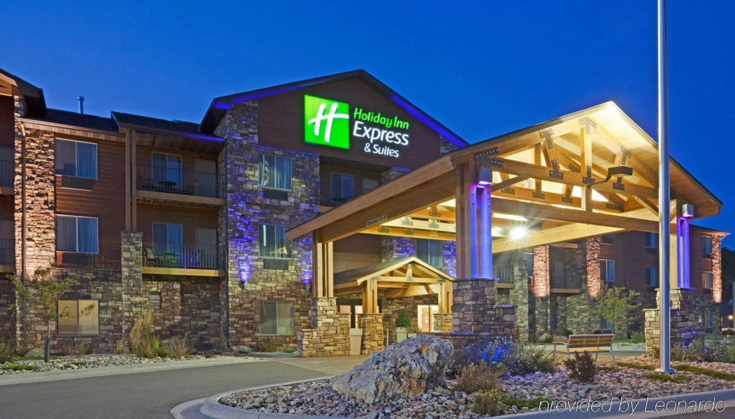 Holiday Inn Express Hotel & Suites Custer by IHG