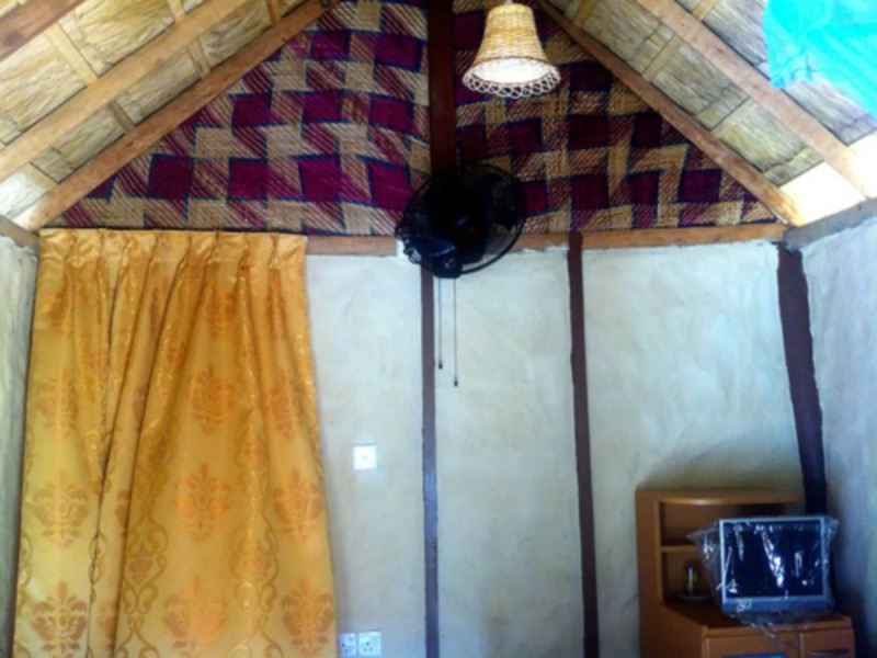 Lagoon Breeze Resort