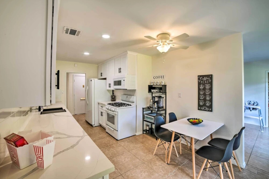 Spacious Riverside Home w/ Game Room & Yard