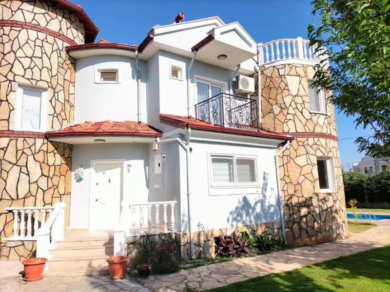 Köyceğiz'de Bağımsız Havuzlu Lüks Villa: Bülbül