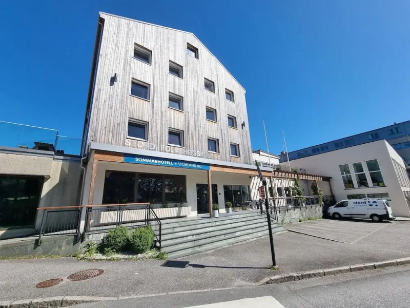 Stord Folkehøgskule Sommarhotell