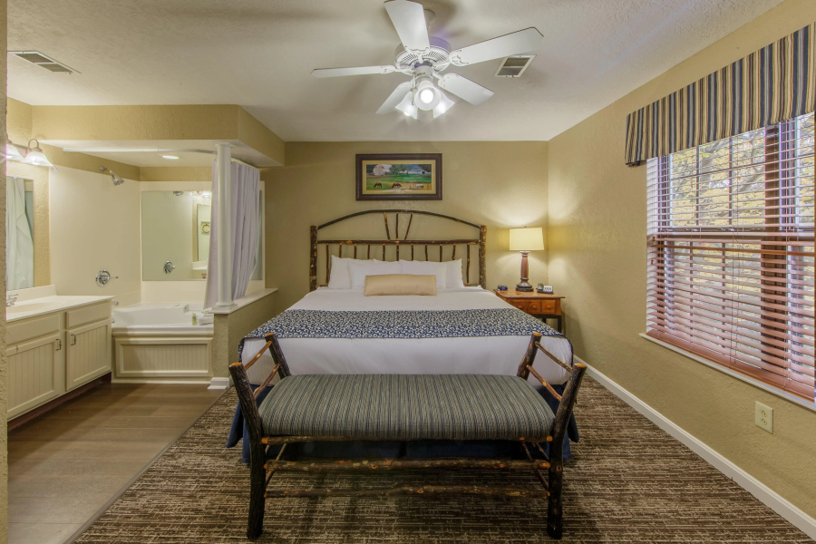 Holiday Inn Club Vacations Oak n’ Spruce Resort in the Berkshires by IHG