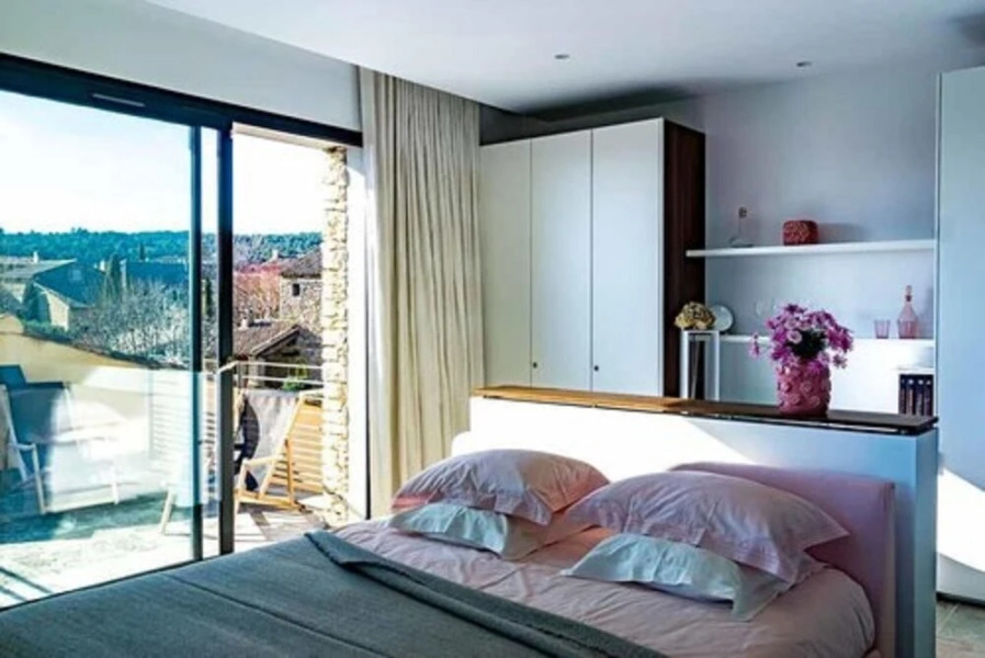 BB 12 LUBERON - Chambres Contemporaines