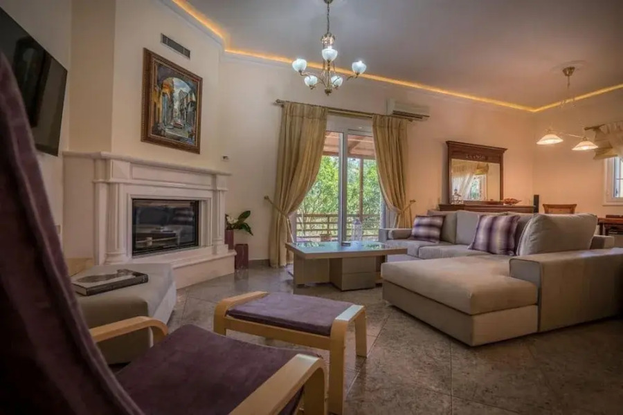 Eleonas Villa 4 Bedroom Villa With Private Pool