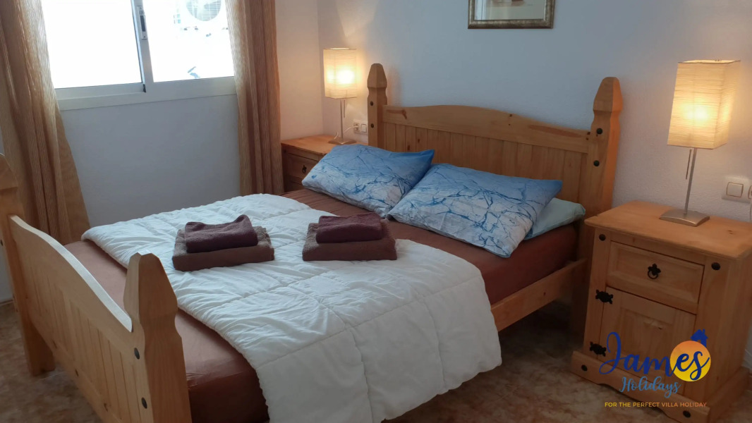 La Cinuelica R14, 1st flr apmt comm pool L126