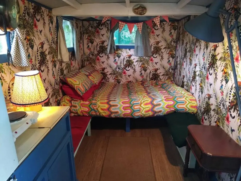 Pilgrims Shepherd's Hut - Goosewell Glynn Glamping