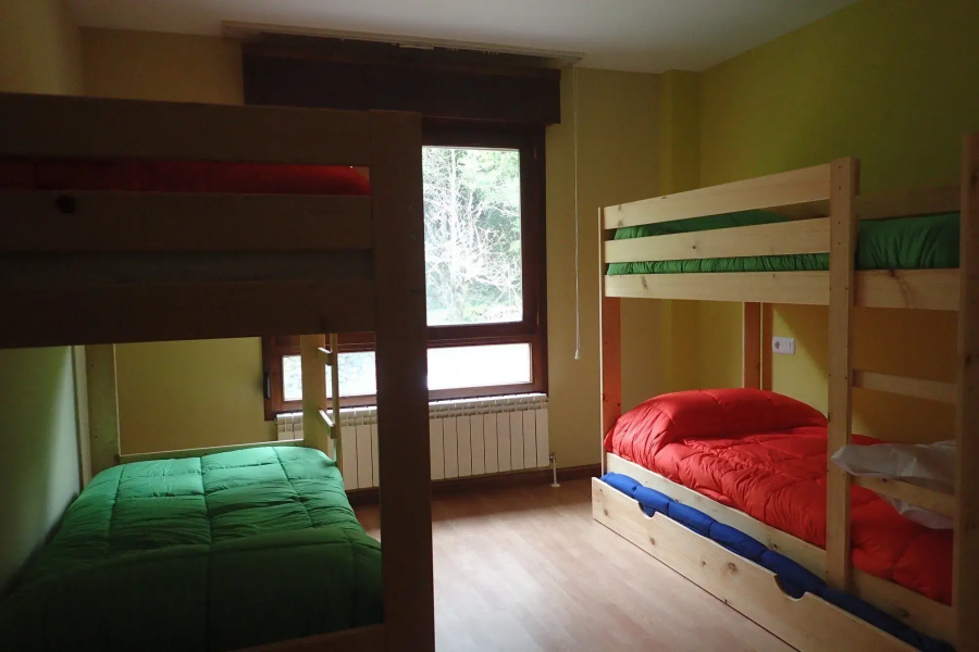 Albergue Los Avellanos - Hostel