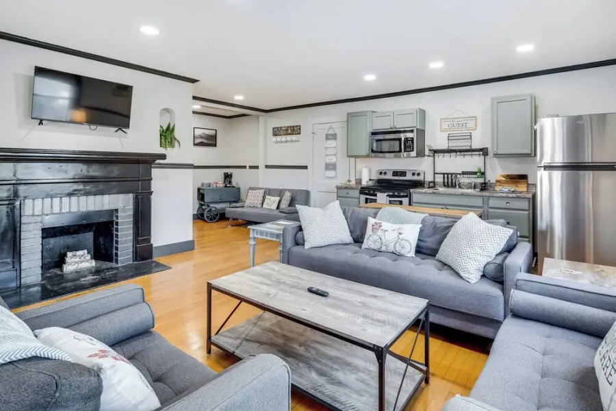 Bright Brevard Home Near Downtown & Trails