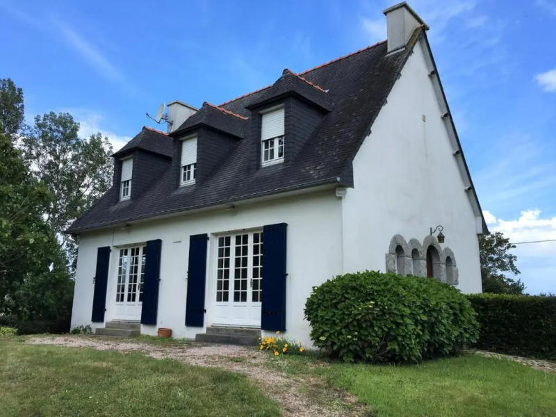 Grande maison de famille avec jardin à proximité du Golf à PLEUMEUR-BODOU Ref 458