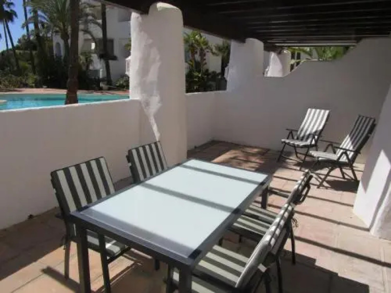 2155-Nice groundfloor with pool view