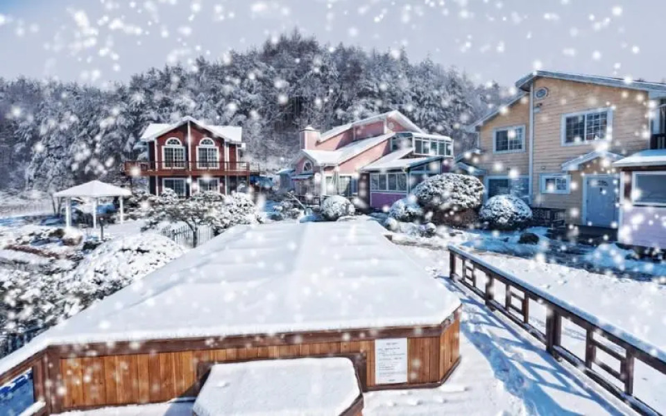 Pocheon Morning Lake Pension