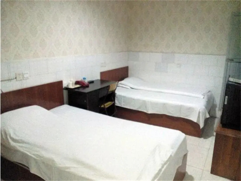 Anxian Changqing Hotel