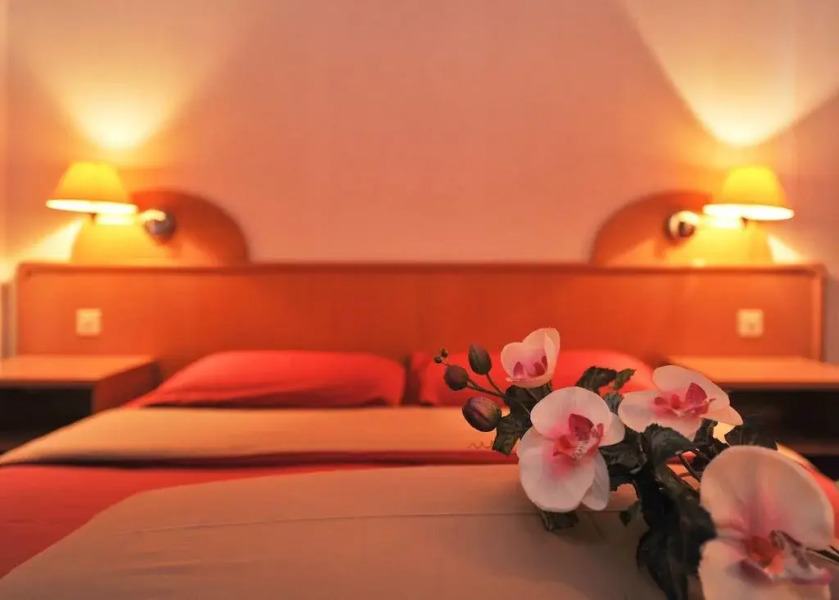 Hotel Ristorante Grotto Serta