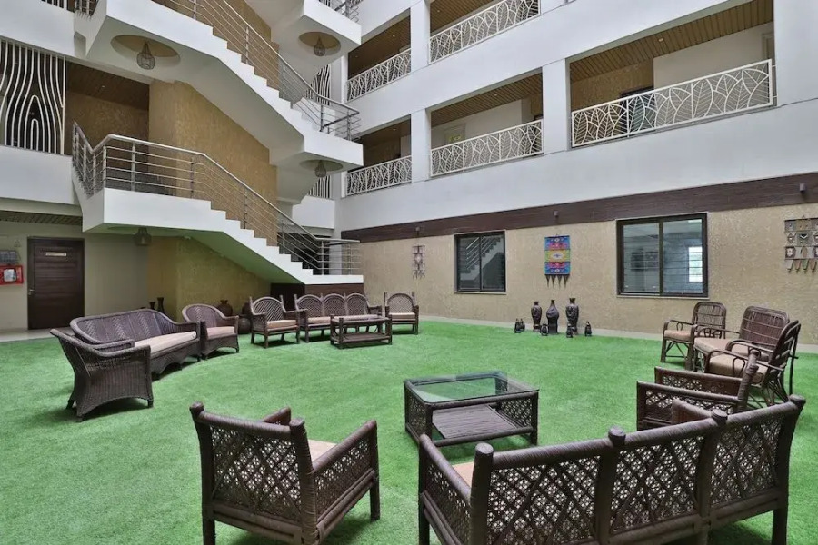 Capital O 47284 Atithi Resort