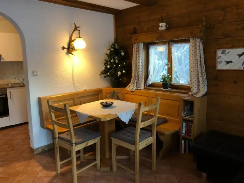 Ferienhaus Veronika mit 2000qm Garten und Bergblick