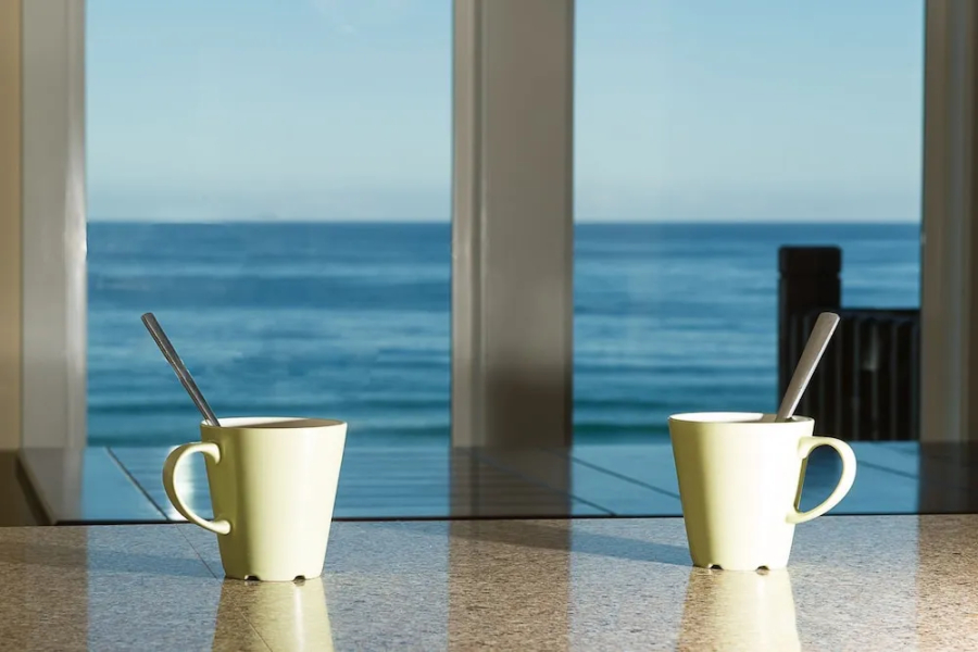 Above It All With Ocean Views 3 Br home by RedAwning