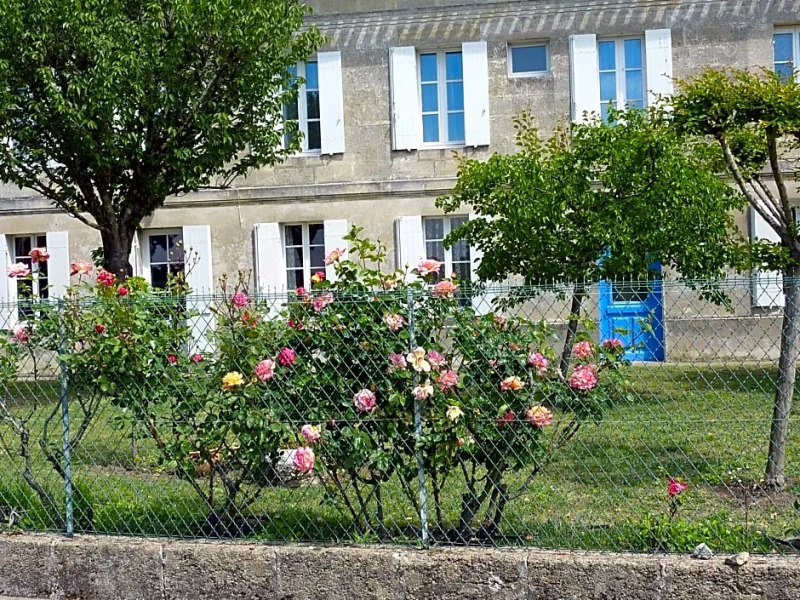 Le Clos Des Rosiers