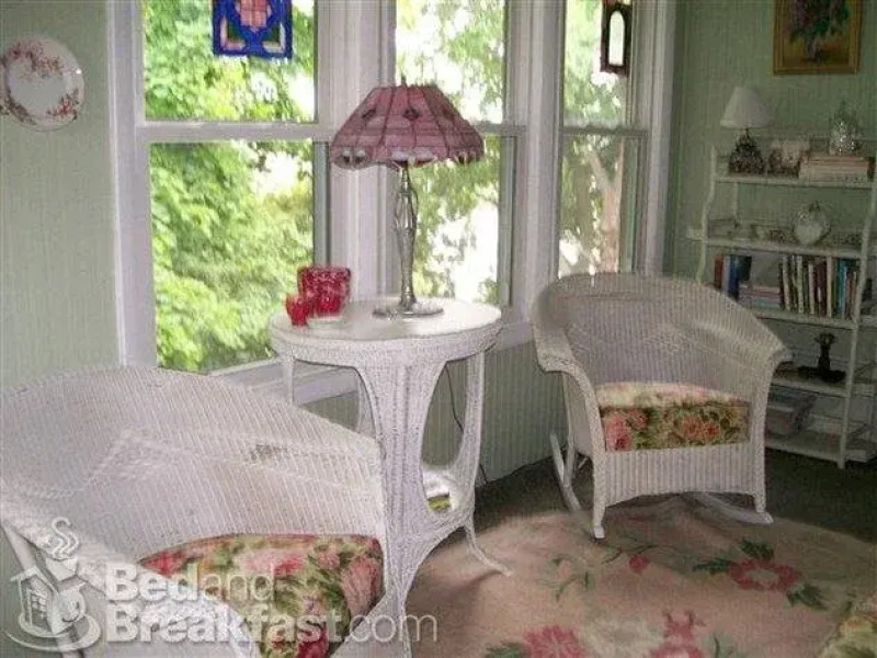 Isadoras Bed and Breakfast