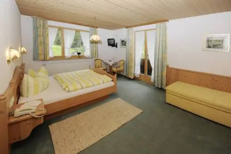 Wohlfühlpension Tirolerhof