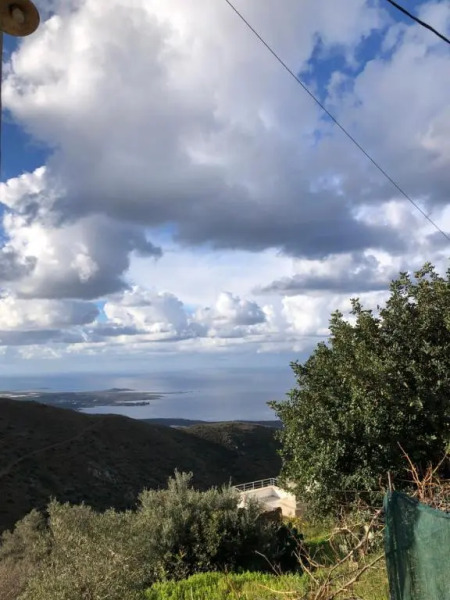 ARETI Sea View Mountain Cottage