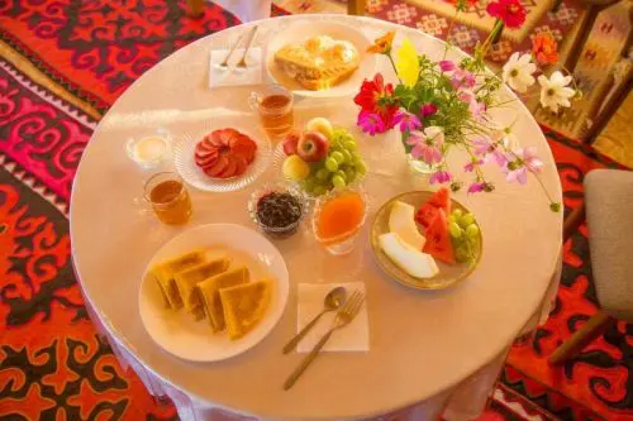 Happy Nomads Yurt Camp & Hostel