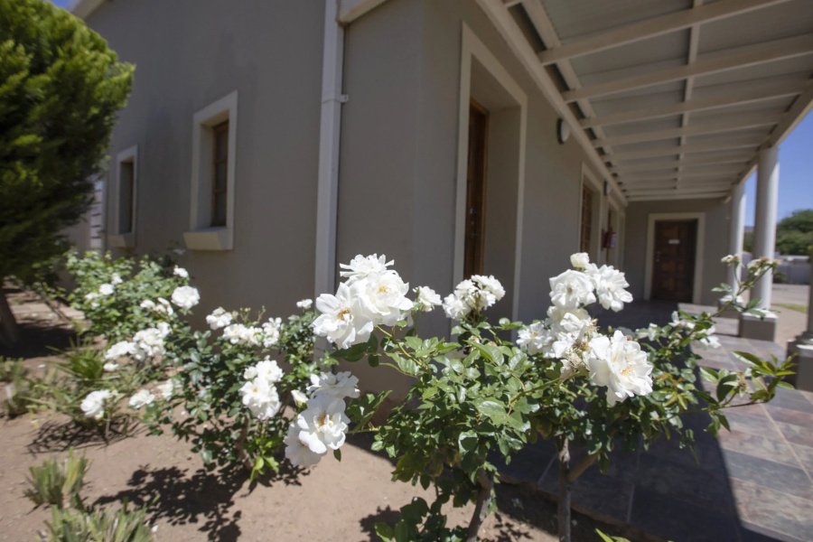 Komani Resorts