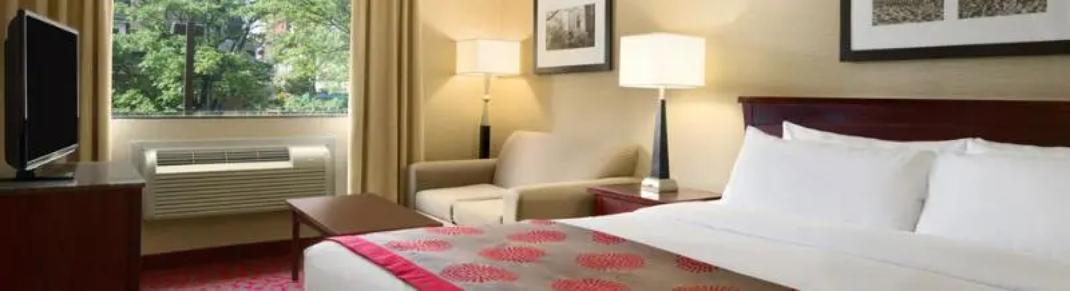 Ramada Toronto Airport