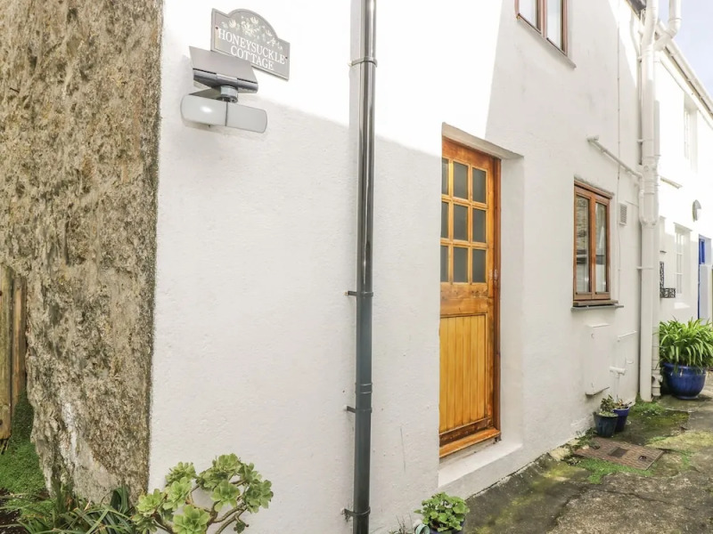 Honeysuckle Cottage