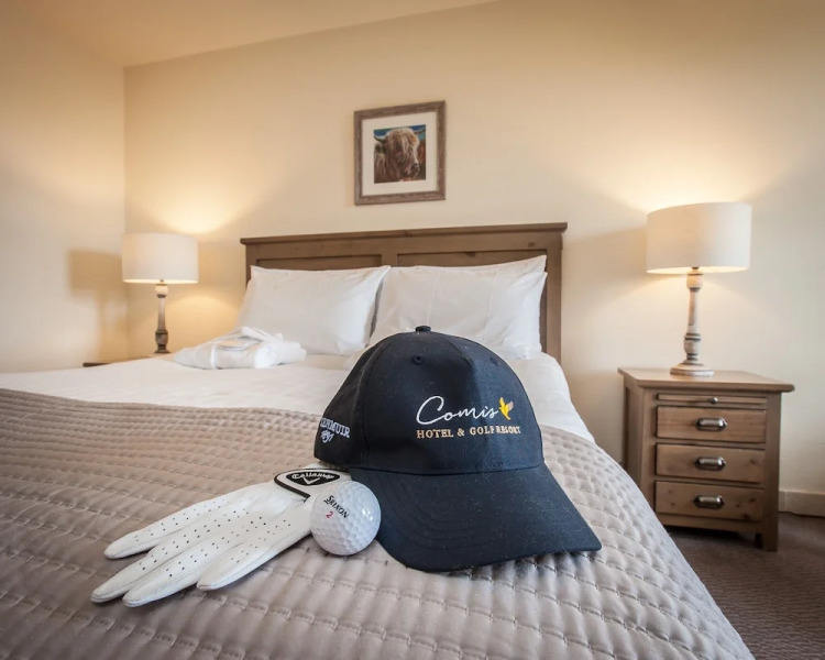 Comis Hotel and Golf Resort