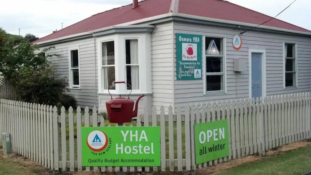 Redkettle Backpackers