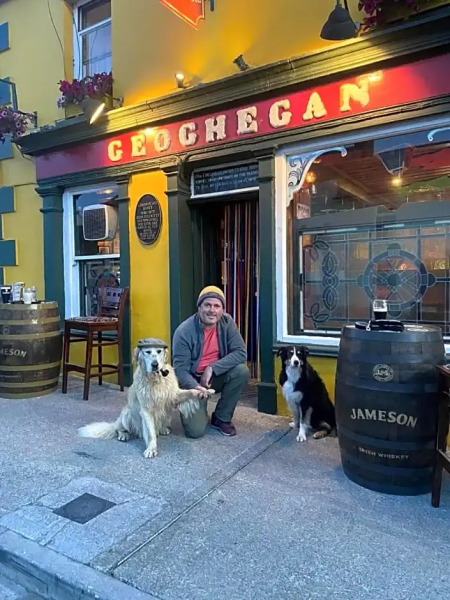 Geoghegans Magpie Bar and B&B