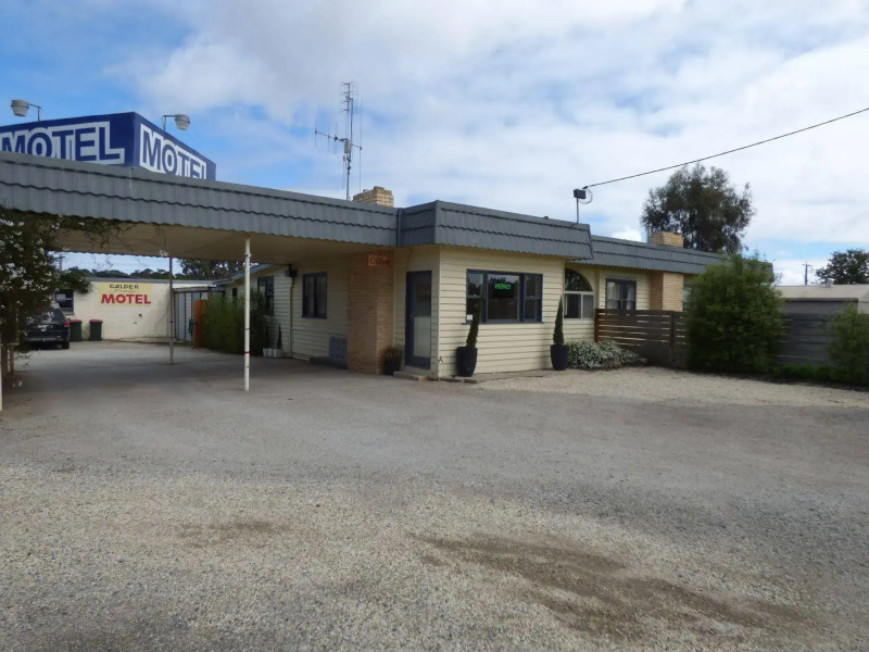Calder Family Motel