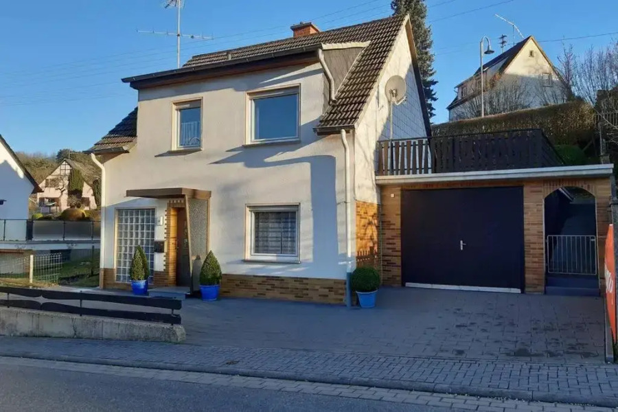 Ferienhaus Urban mit Garage