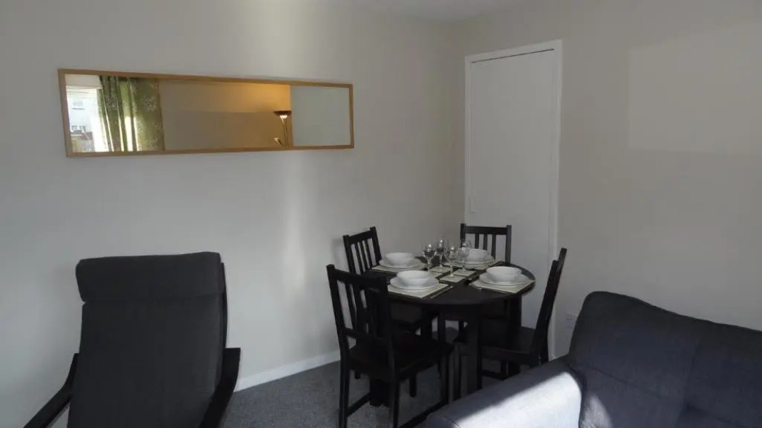 Glenrothes Central Apartment