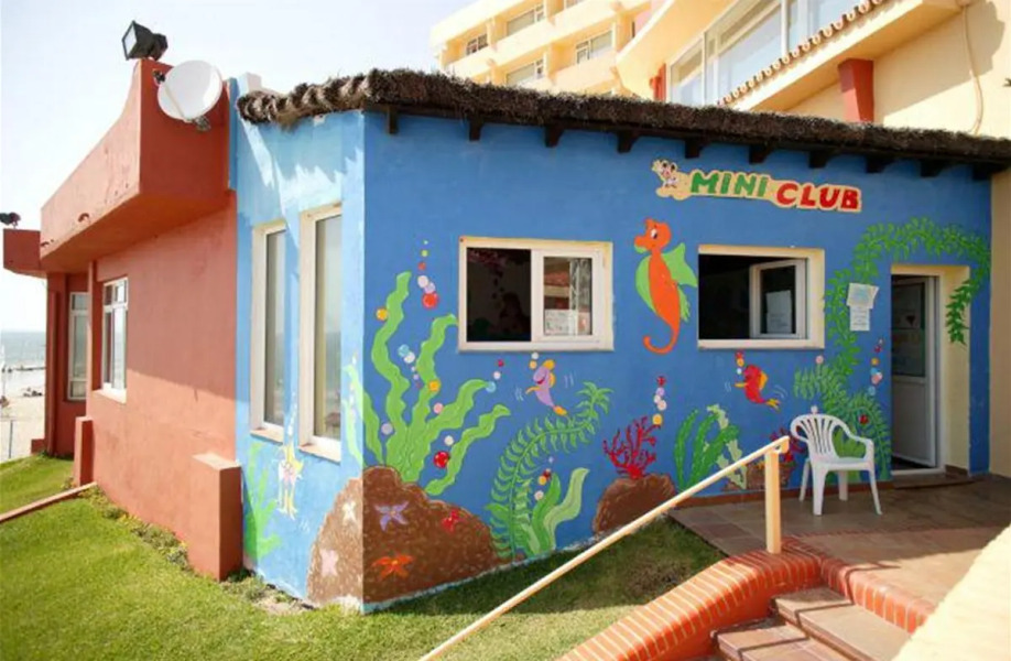 On Hotels Oceanfront - Adults Only