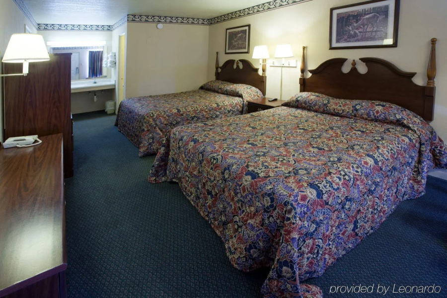 LoneStar Inn