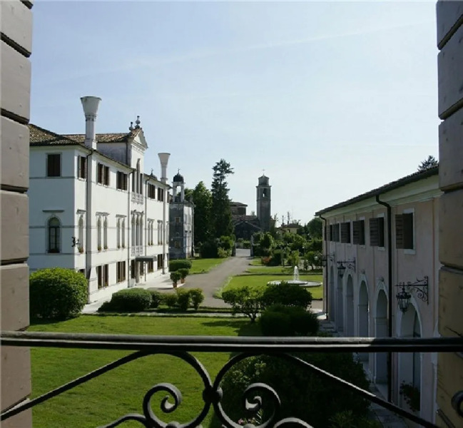 Villa Giustinian