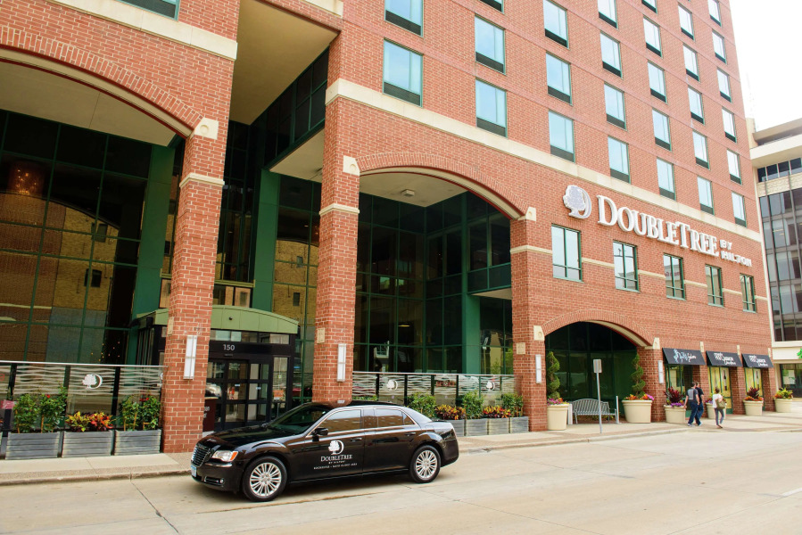 DoubleTree by Hilton Rochester - Mayo Clinic Area