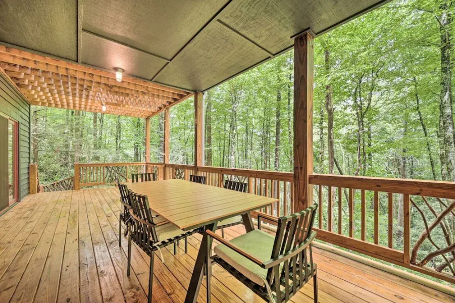 Secluded Sapphire Chalet w/ Game Room + Decks