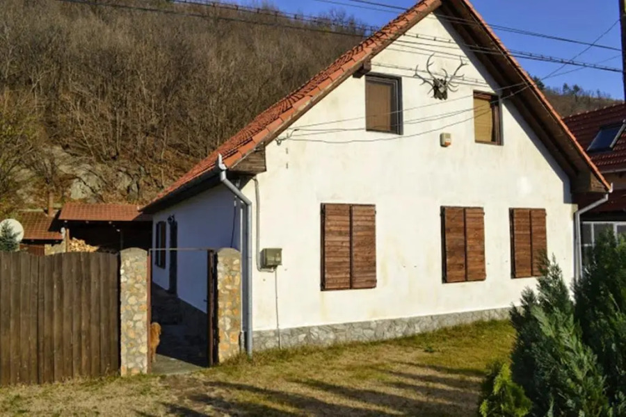 Casa Sasca Montana