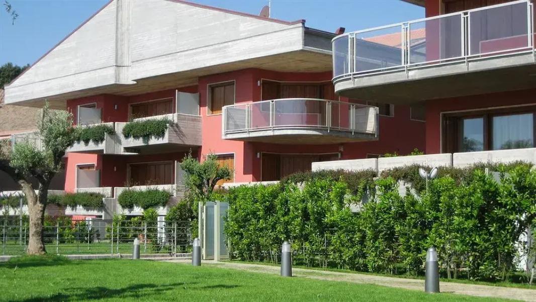 Catania Hills Residence Apartments & Suites