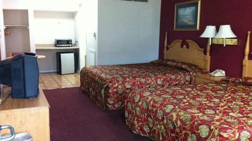 Welcome Inn and Suites