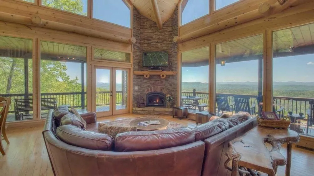 Glass Lodge by Escape to Blue Ridge