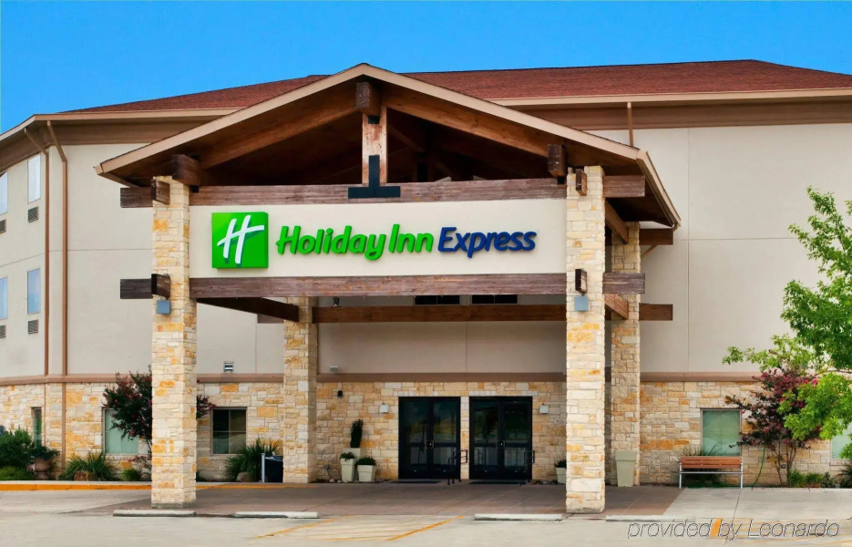 Holiday Inn Express Salado-Belton by IHG