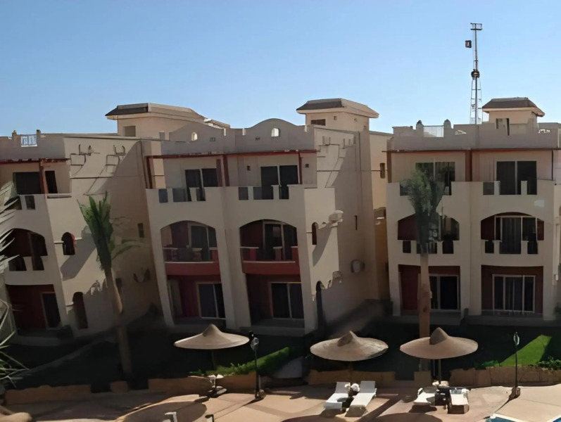 La Sirena Hotel Beach Resort