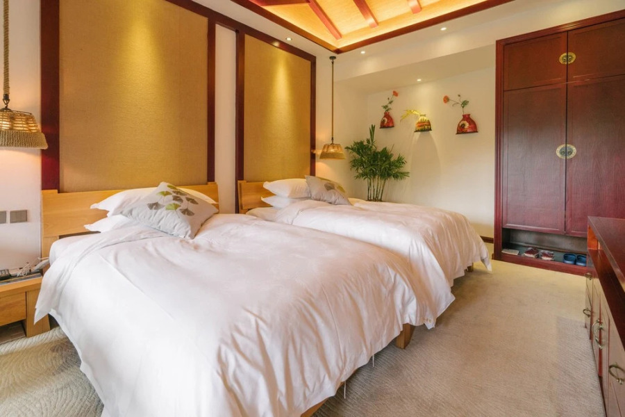 Tengchong Heshun Siqixiaoshu Kezhan