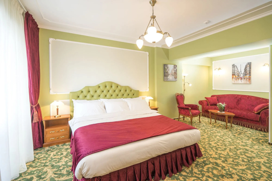 Studio One Accommodation Suites