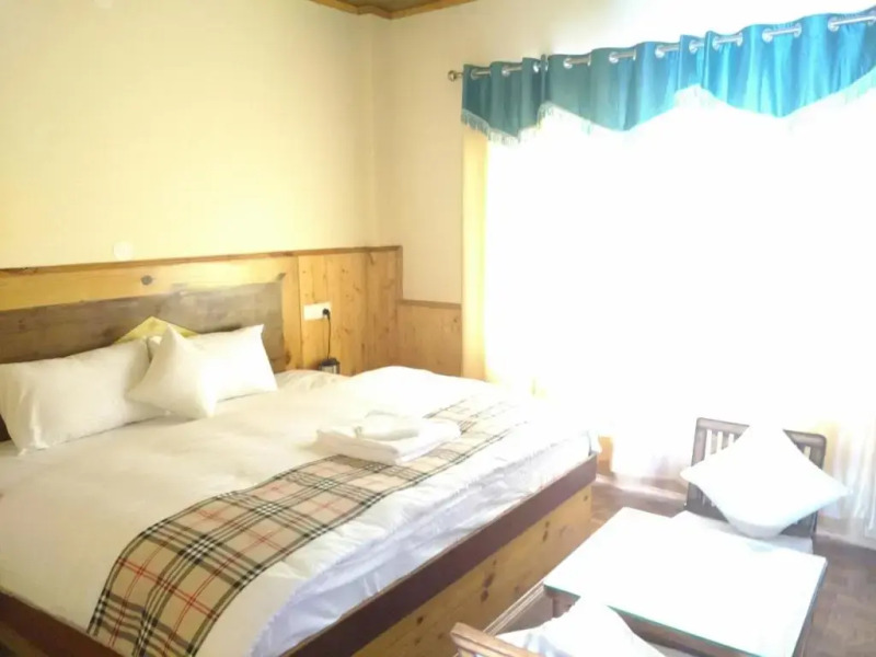 Hill Top Resorts Narkanda