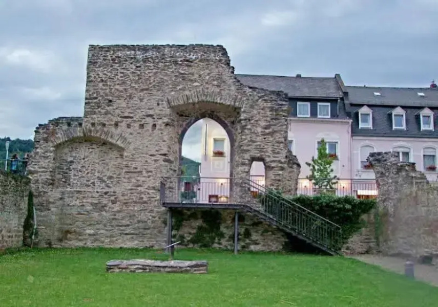 Pension bei Schinderhannes und Julchen