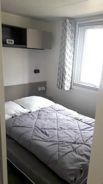 Property With 3 Bedrooms in Saint-julien-en-born, With Shared Pool, Furnished Garden and Wifi - 4 km From the Beach